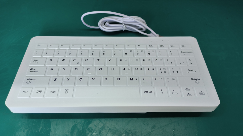 mini silicone keyboard.jpg